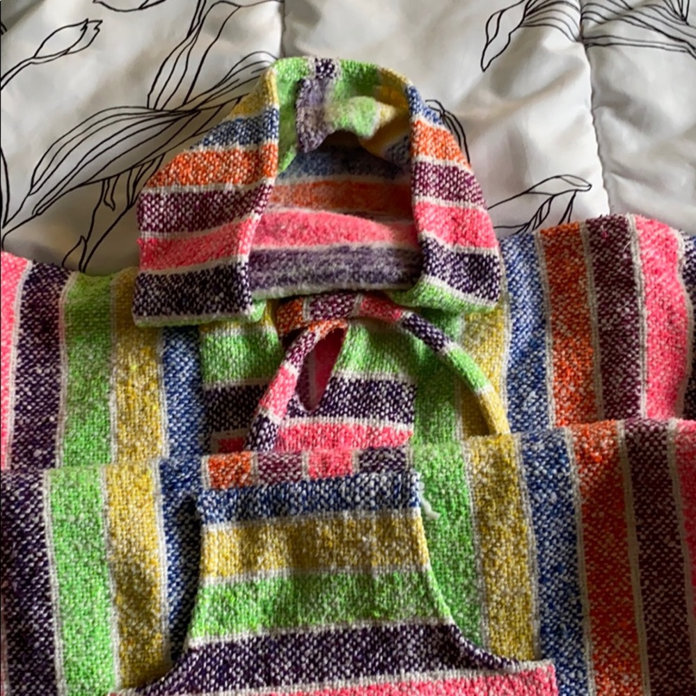 Poncho women’s size small